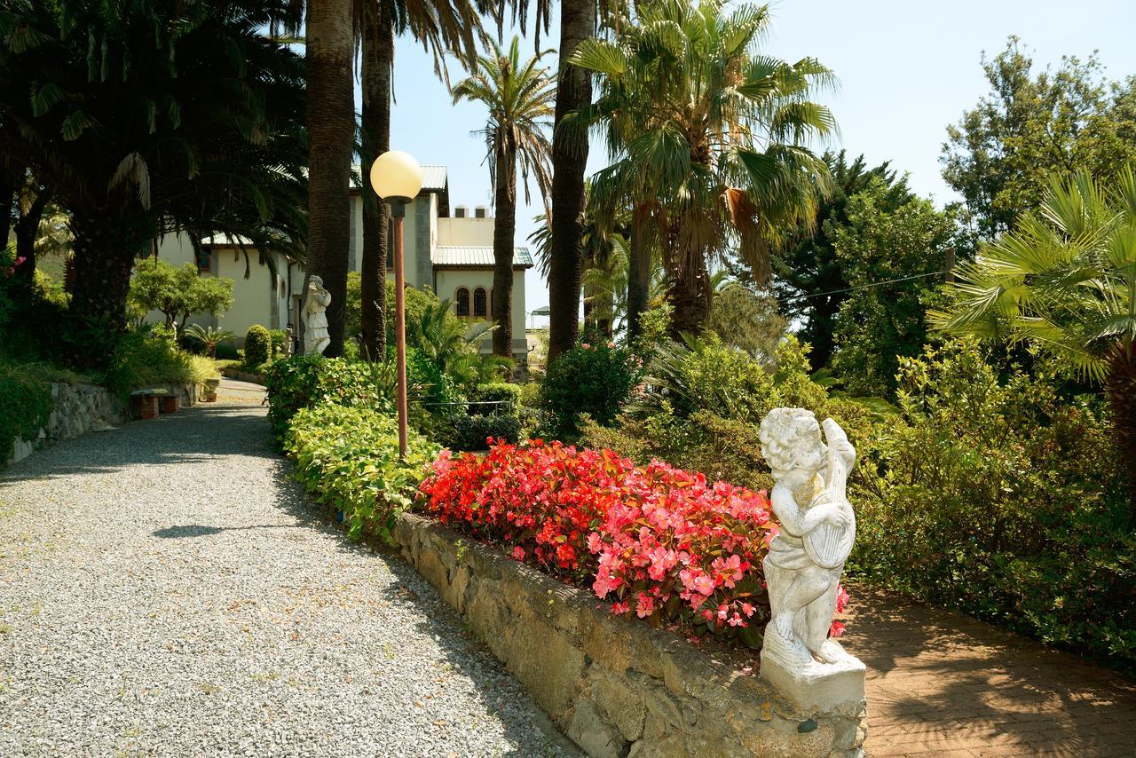 Casa Fatebenefratelli Hotel Varazze Exterior photo