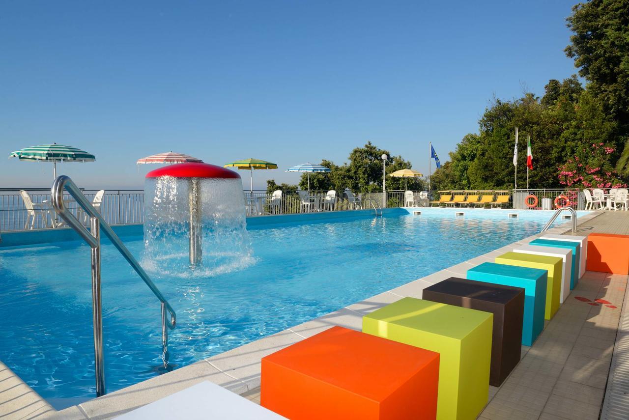Casa Fatebenefratelli Hotel Varazze Exterior photo