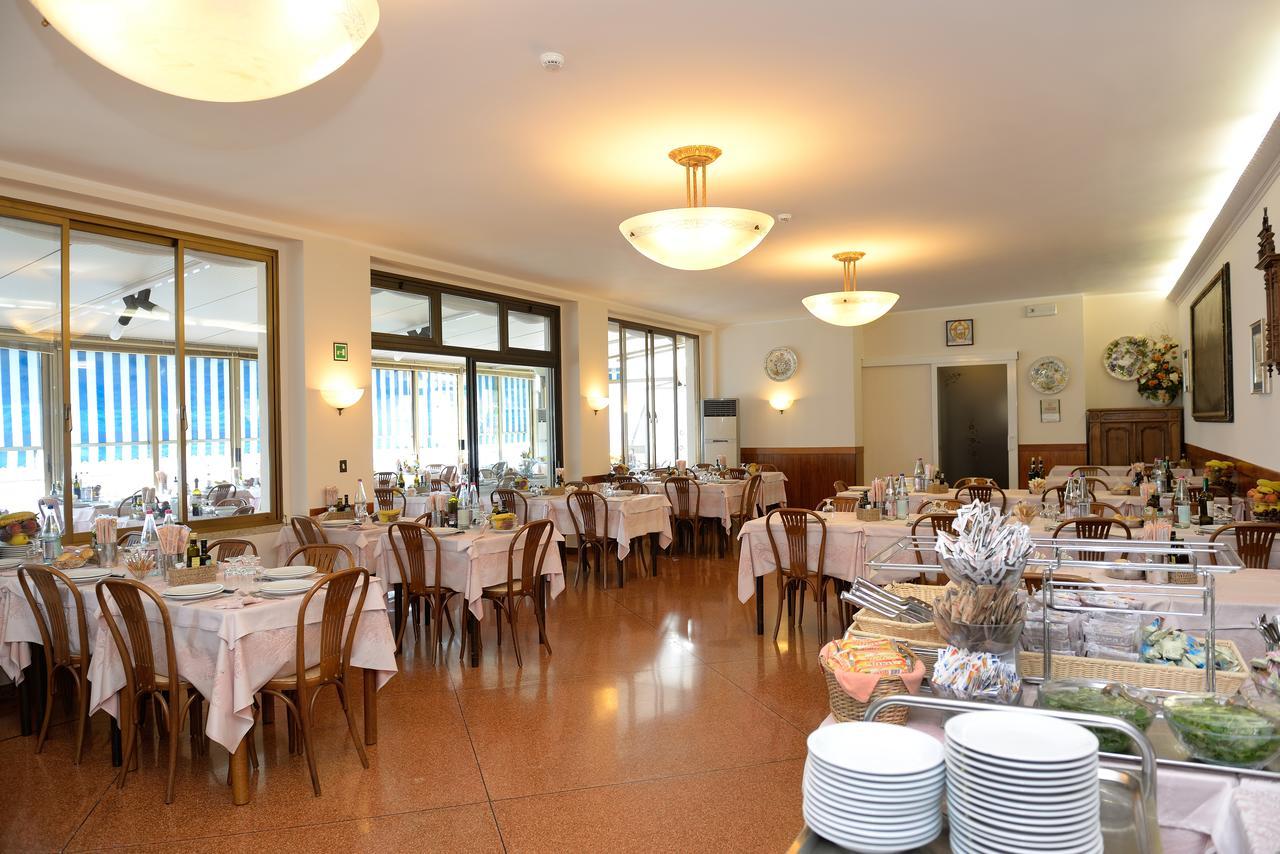 Casa Fatebenefratelli Hotel Varazze Exterior photo
