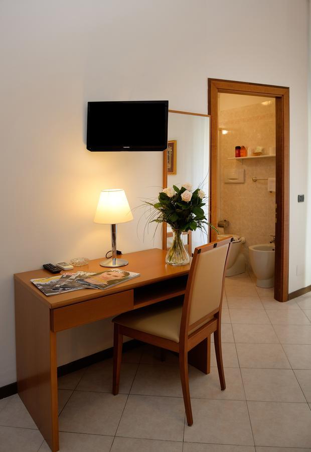 Casa Fatebenefratelli Hotel Varazze Exterior photo